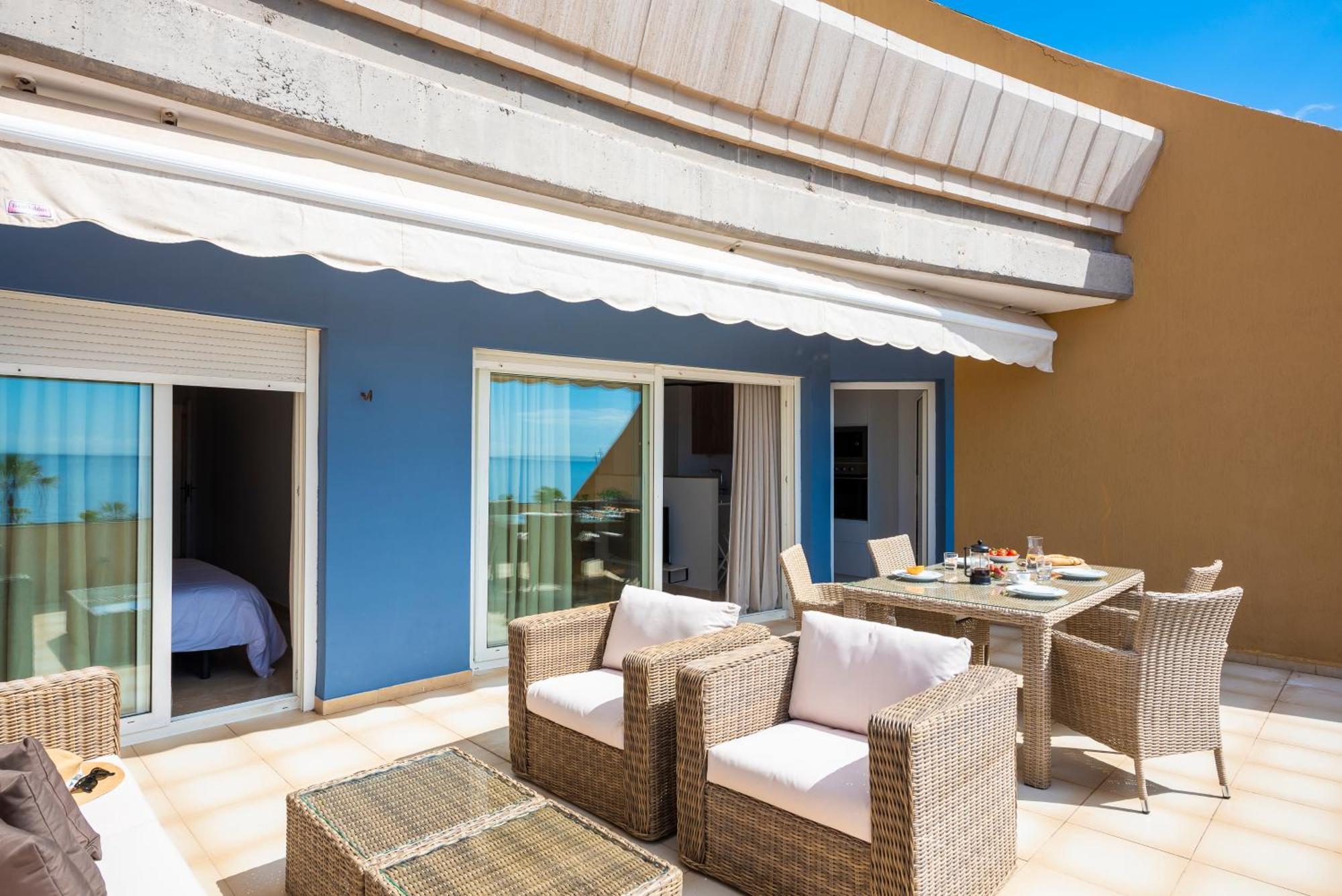 Appartamento With Terrace And Private Parking Radazul